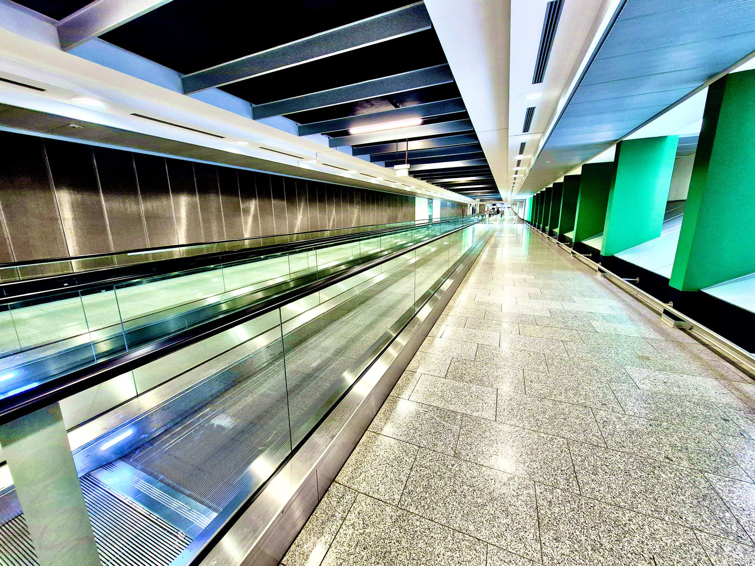 corridor at Vienna Airport